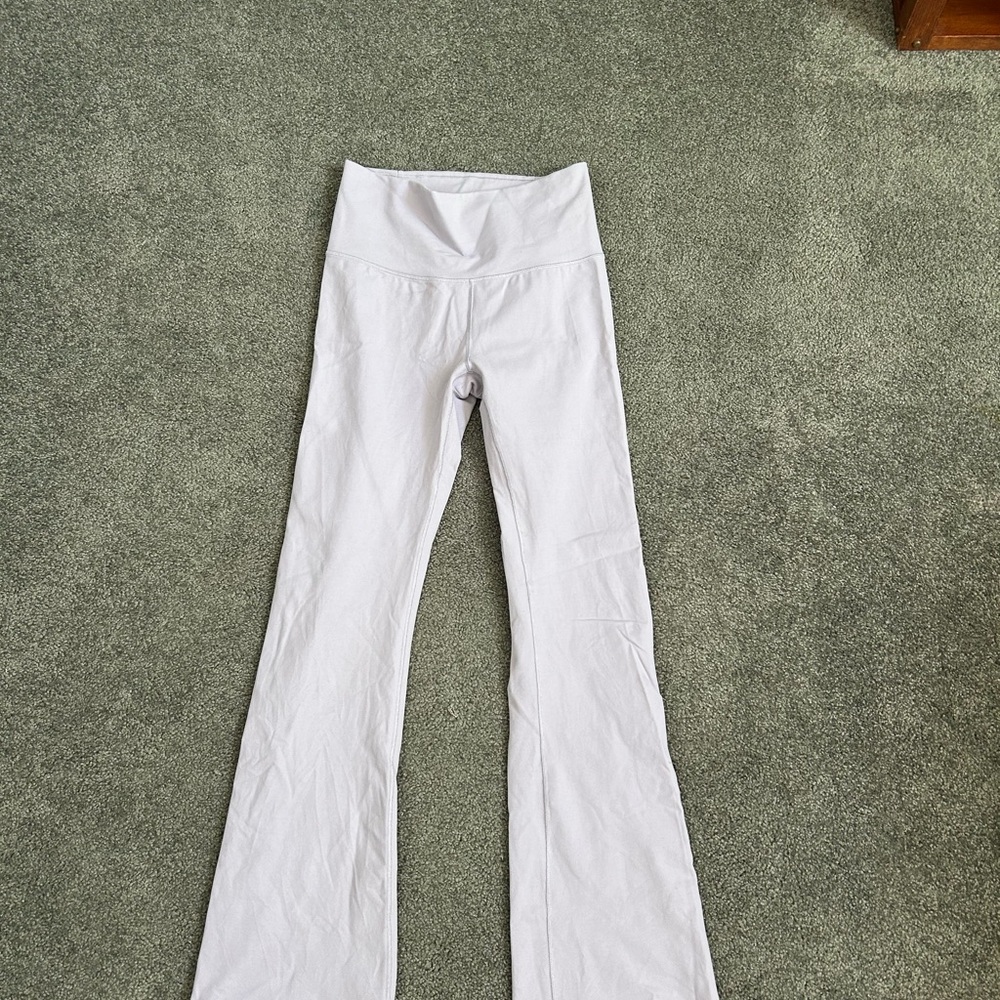 Beyond Yoga White Flare Pants Sleek Design